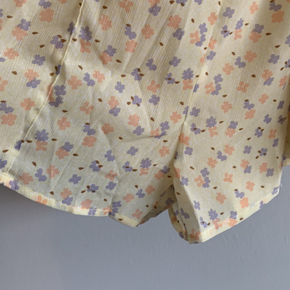 Floral print romper from Sabo Skirt. Size S - Picture 2 of 6